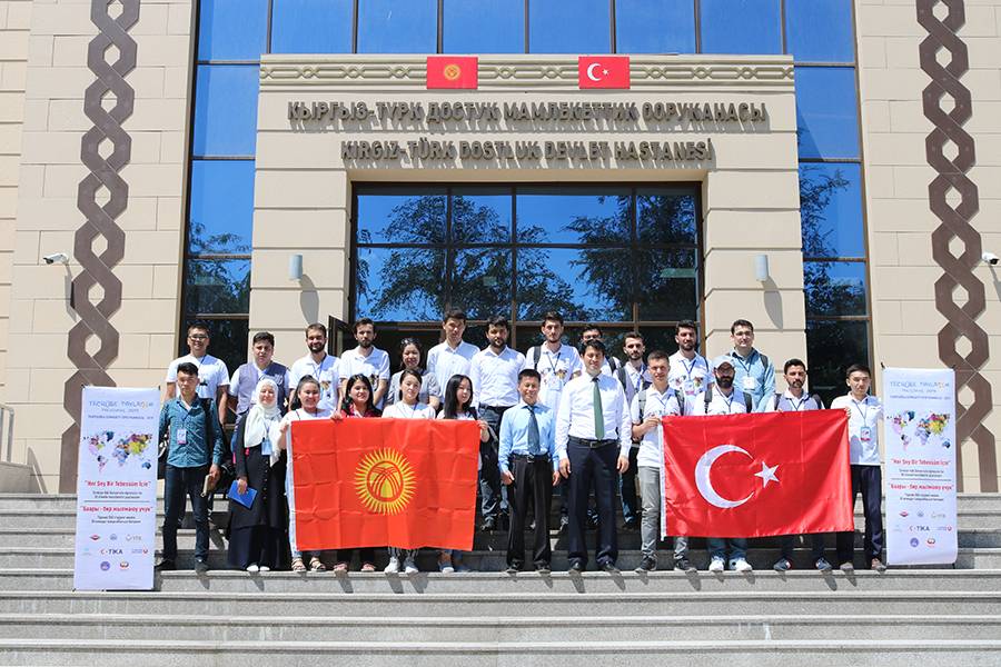 AÖB Öğrencileri TİKA ile Kırgızistan Gezisine Katıldı
