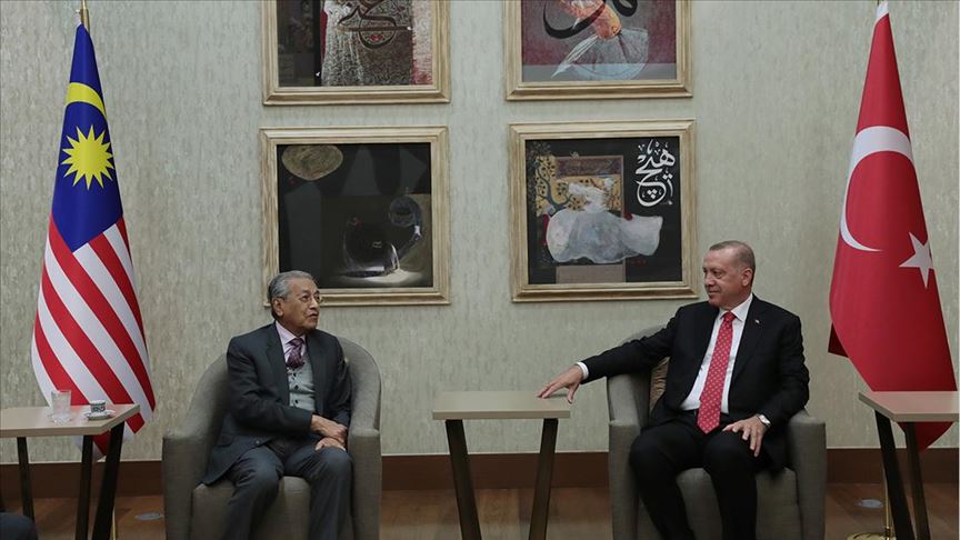 Cumhurbaşkanı Erdoğan Ankara’da Malezya Başbakanı Mahathir Muhammed’le Görüştü