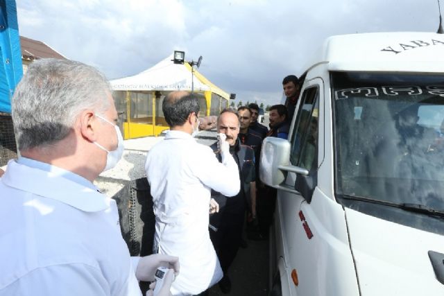 Suriyeli Doktorların Fedakarlığı: Korona ile mücadele gönüllüsü